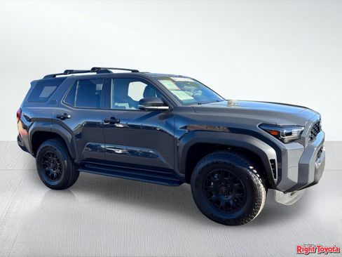 Certified 2026 Toyota 4Runner TRD Off-Road Premium AWD/4WD image 9