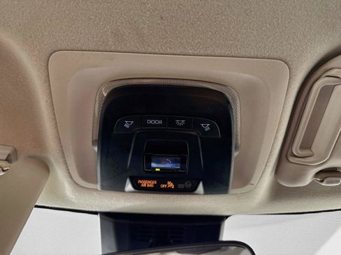 Used 2024 Toyota Corolla LE FWD image 6