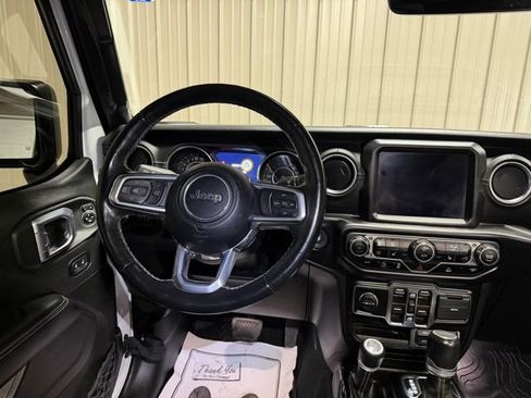 Used 2022 Jeep Gladiator Overland w/ Popular Equipment Package image 27