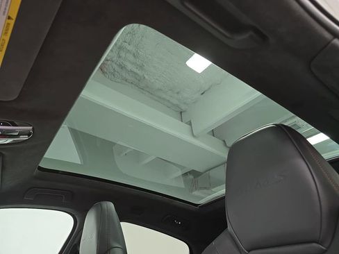 Certified 2023 Porsche Cayenne Turbo S AWD/4WD image 26
