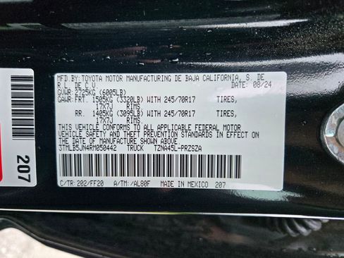 Used 2024 Toyota Tacoma SR5 AWD/4WD image 32