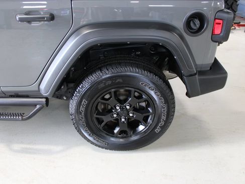 Used 2022 Jeep Wrangler Unlimited Sport AWD/4WD image 16