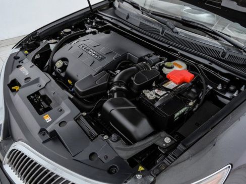 Used 2015 Lincoln MKS w/ Equipment Group 101A image 51