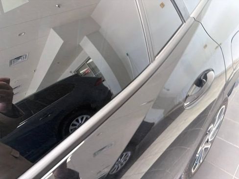 Used 2024 Chevrolet Trax RS w/ Sunroof Package FWD image 13