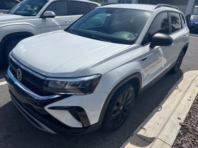 Certified 2022 Volkswagen Taos S FWD image 3