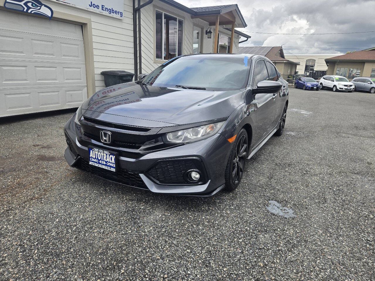 Used 2017 Honda Civic Sport image 3