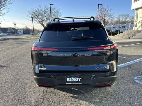 Certified 2026 INFINITI QX60 Sport w/ Dark Cargo Package image 7