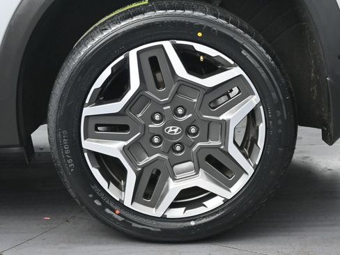 Used 2023 Hyundai Santa Fe Limited image 34