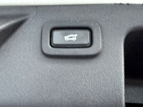 Used 2020 Land Rover Discovery Sport S AWD/4WD image 42