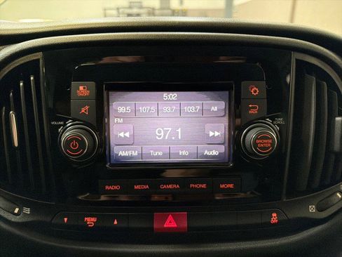 Used 2021 RAM ProMaster City Tradesman image 26