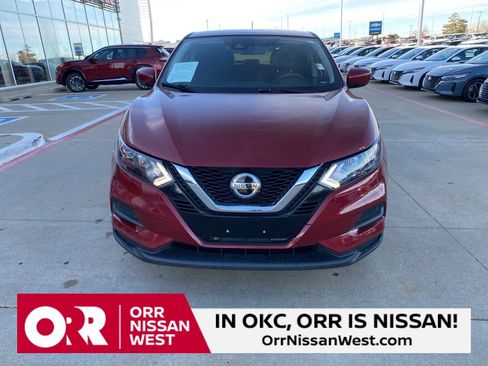 Used 2020 Nissan Rogue Sport S image 8