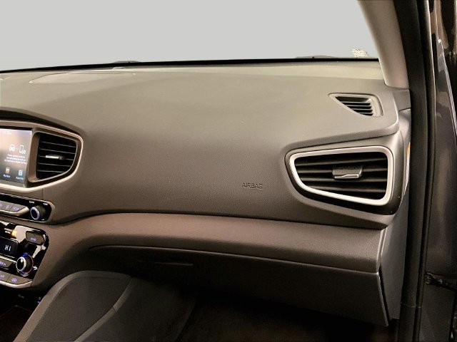 Used 2019 Hyundai Ioniq Plug-In Hybrid FWD image 15