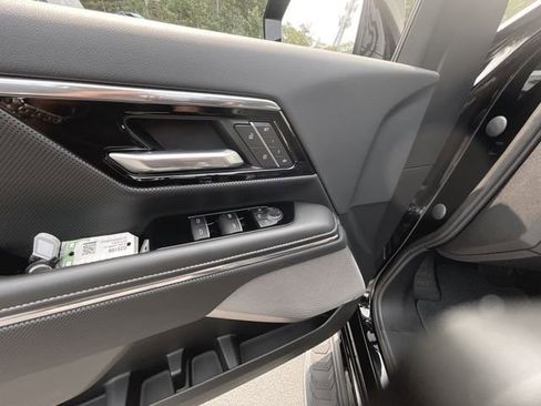 New 2025 GMC Sierra EV Denali image 27