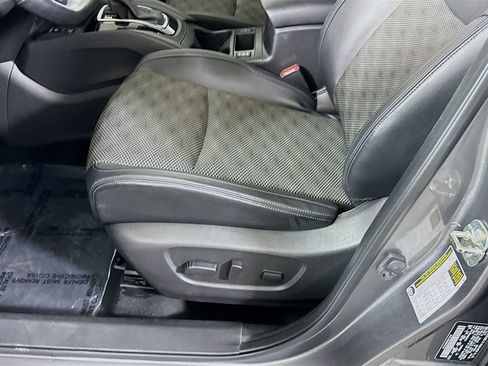 Certified 2022 Nissan Rogue Sport SV w/ Technology Package image 24