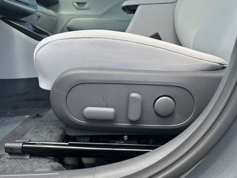 New 2025 Hyundai Kona SEL image 13