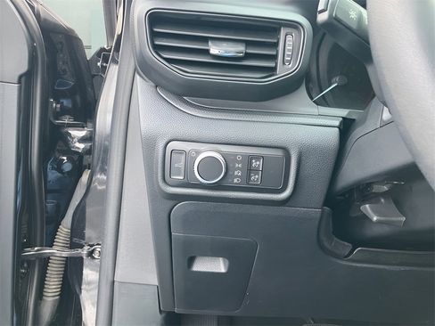 Used 2021 Ford Explorer 2WD image 20