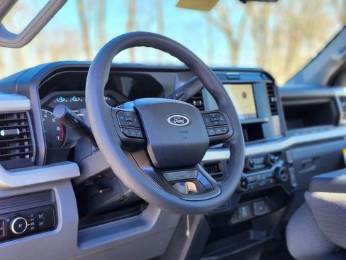 New 2026 Ford F250 XL w/ XL Chrome Package image 14