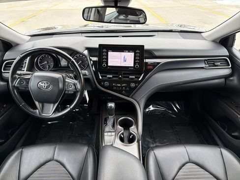 Used 2022 Toyota Camry SE image 36