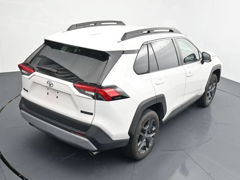 Used 2024 Toyota RAV4 Adventure AWD/4WD image 15