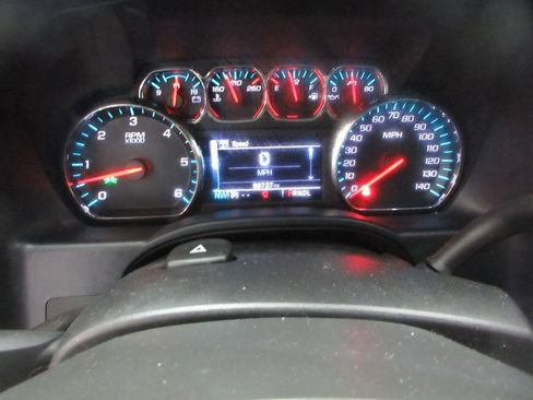 Used 2017 GMC Sierra 1500 SLE image 8