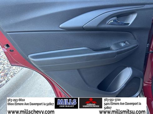 Used 2023 Chevrolet TrailBlazer RS w/ Convenience Package FWD image 12