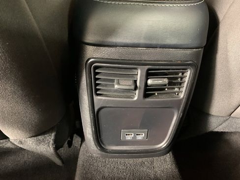 Used 2021 Dodge Charger SXT w/ Blacktop Package image 31