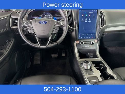 Used 2022 Ford Edge SEL image 21