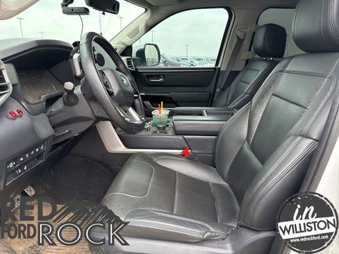 Used 2022 Toyota Tundra Limited w/ TRD Off-Road Package AWD/4WD image 9