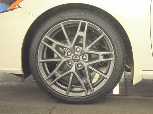 Certified 2023 Nissan Altima 2.0 SR image 14