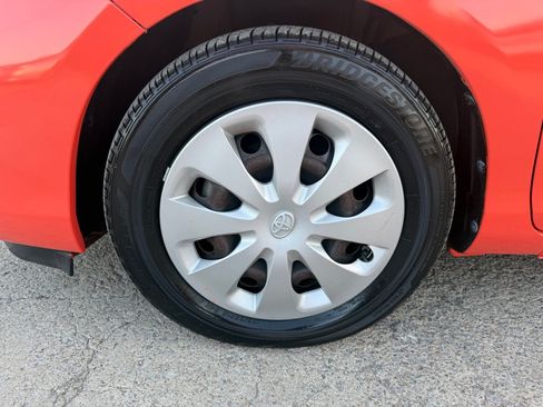 Used 2013 Toyota Prius C Two FWD image 15