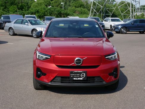 Used 2023 Volvo C40 P8 Recharge Plus w/ Climate Package AWD/4WD image 2
