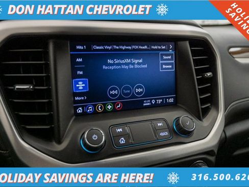 Used 2023 GMC Acadia SLE w/ Driver Convenience Package image 9