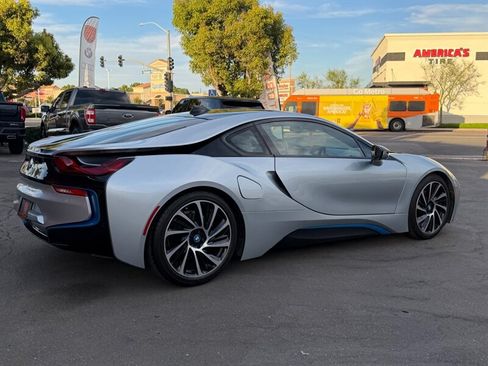Used 2015 BMW i8 AWD/4WD image 17