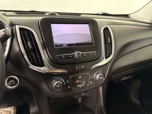 Used 2023 Chevrolet Equinox LT AWD/4WD image 15