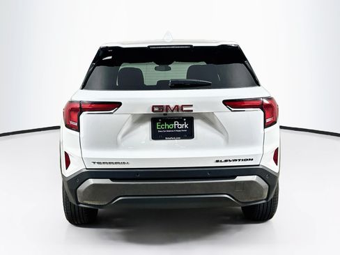 Used 2026 GMC Terrain Elevation FWD image 7