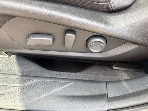 New 2026 Subaru Outback Premium image 23