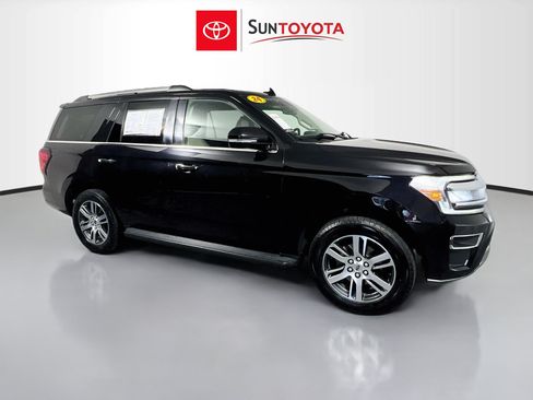 Used 2024 Ford Expedition Limited AWD/4WD image 1