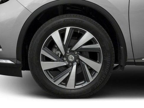 Used 2016 Nissan Murano Platinum w/ Platinum Technology Package FWD image 13