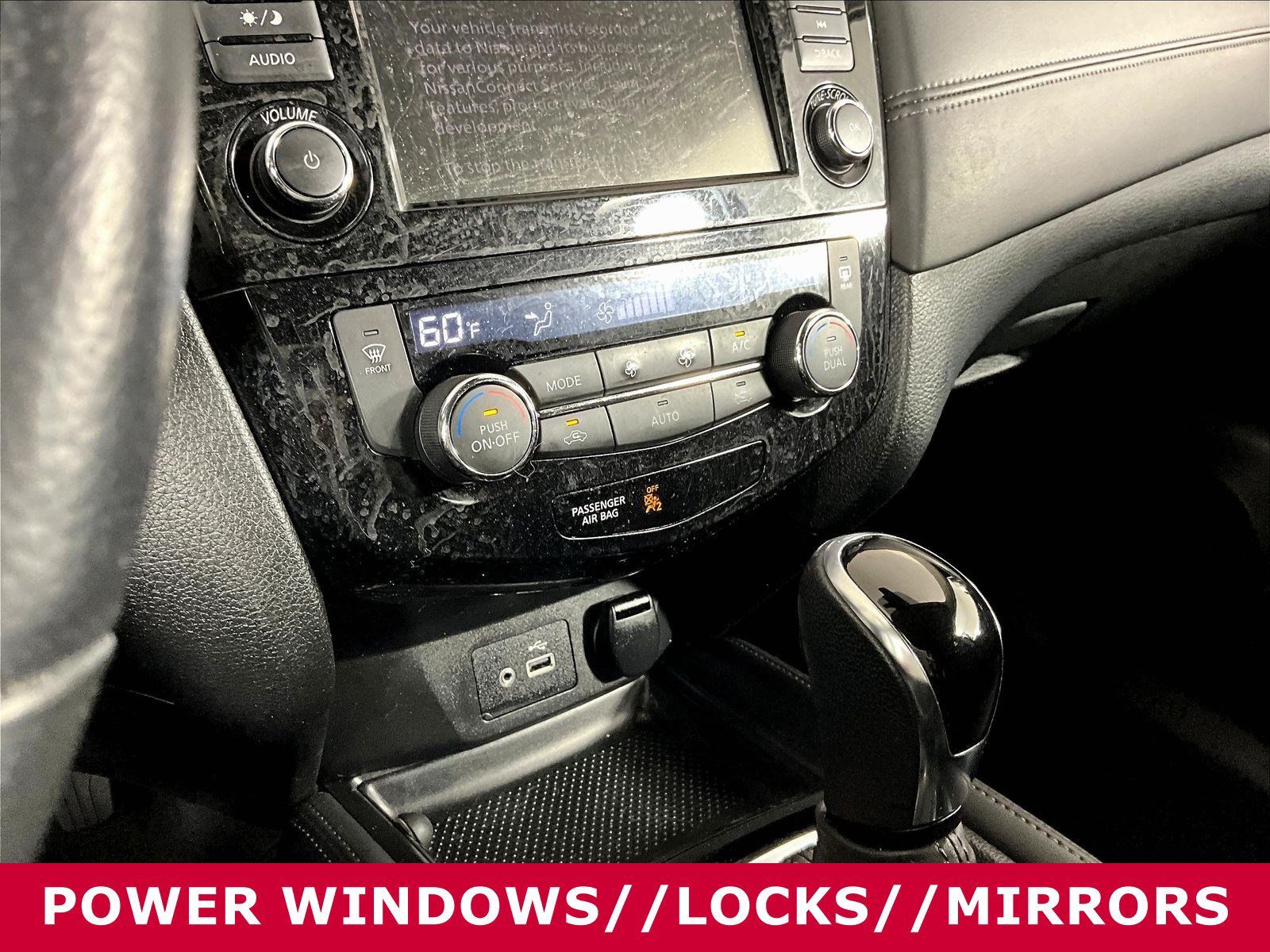 Used 2018 Nissan Rogue SL w/ Premium Package AWD/4WD image 15