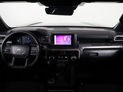 Used 2025 Toyota Tacoma SR5 image 8