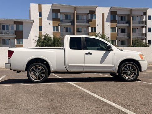Used 2012 Nissan Titan SV w/ Sport Appearance Pkg RWD image 2