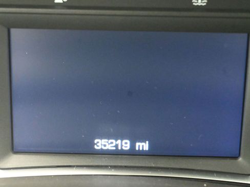 Used 2023 GMC Terrain SLE w/ Driver Convenience Package AWD/4WD image 29