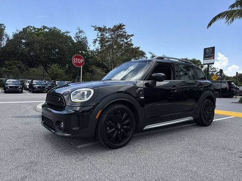 Used 2022 MINI Cooper Countryman S w/ Premium Package FWD image 28