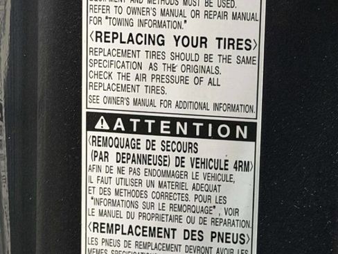 Used 2013 Toyota RAV4 XLE image 15