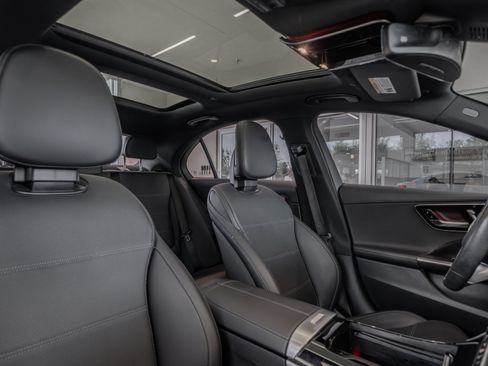 Certified 2024 Mercedes-Benz C 300 Sedan image 31