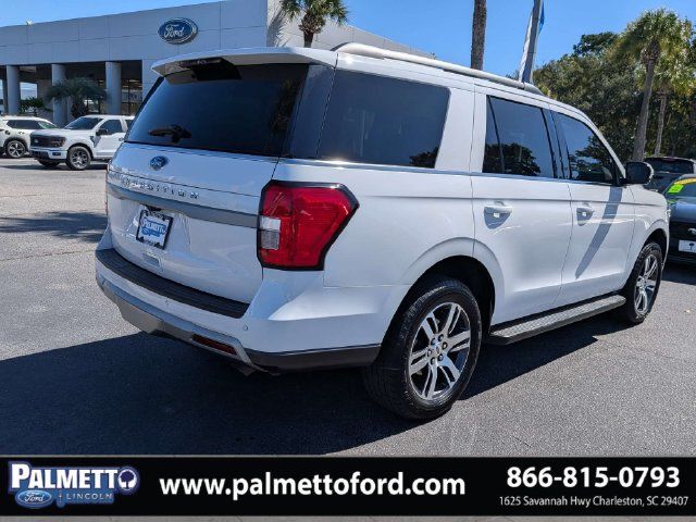 Used 2024 Ford Expedition XLT RWD image 4