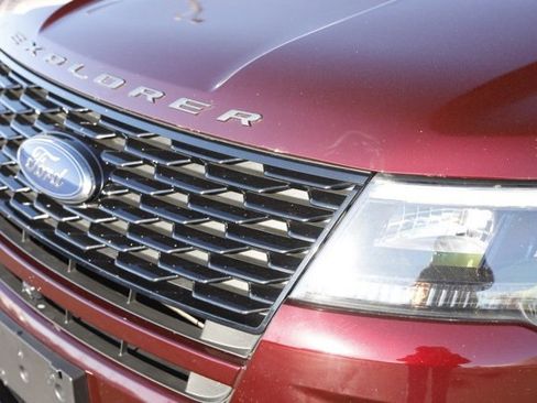 Used 2019 Ford Explorer Sport image 13