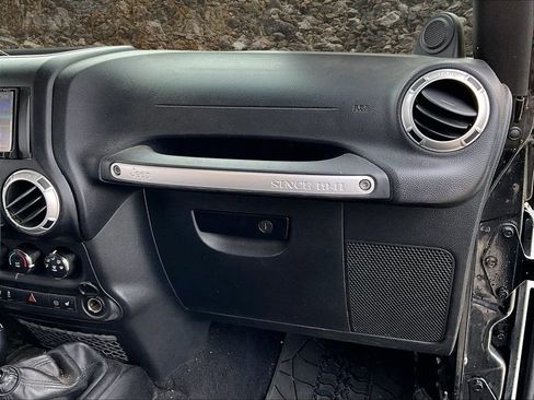 Used 2012 Jeep Wrangler Unlimited Sahara w/ Dual Top Group image 13