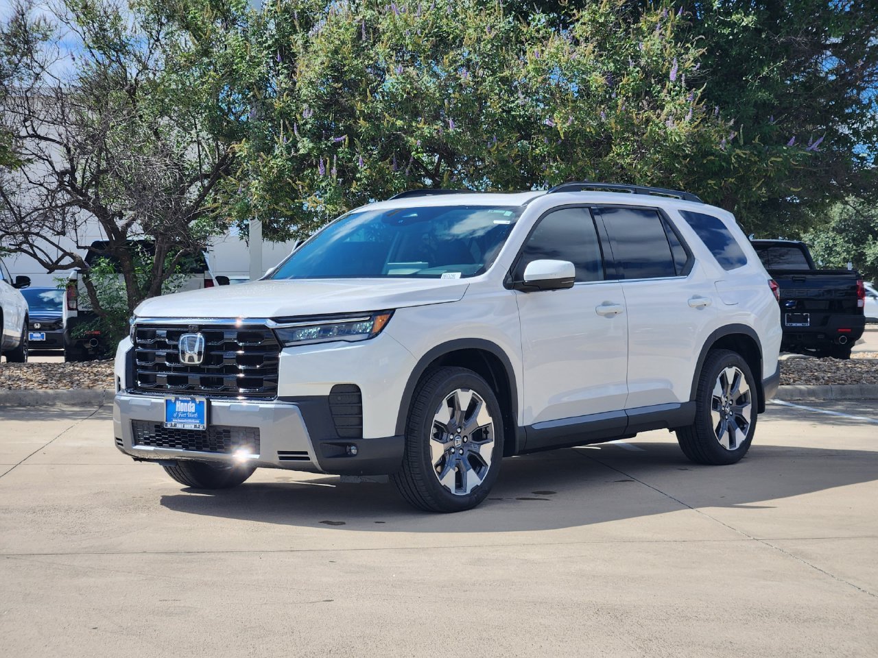 New 2026 Honda Pilot Elite image 2