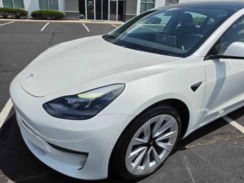 Used 2022 Tesla Model 3 Long Range AWD/4WD image 15